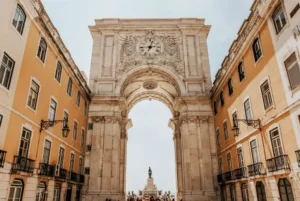 augusta street arch in lisbon