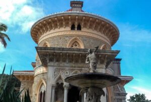 Entrada del Palacio de Monserrate en Sintra